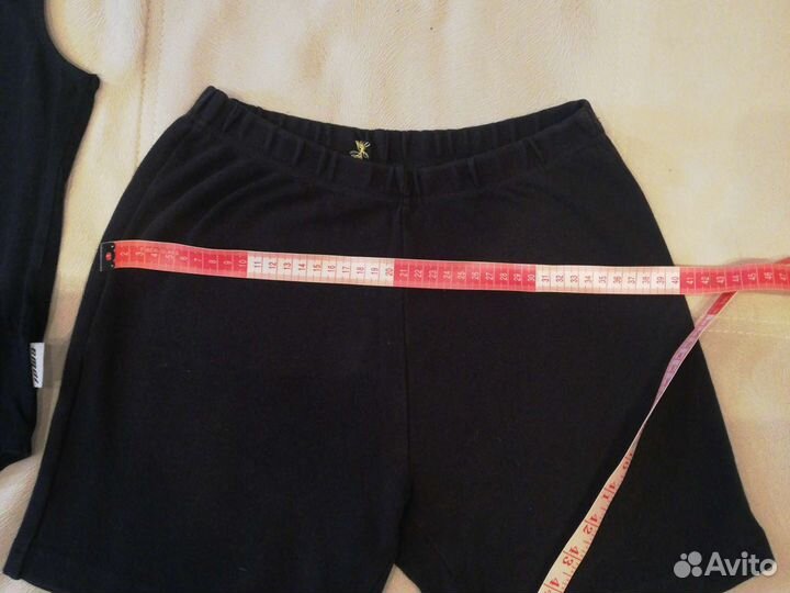 Спортивный боди и шорты 146