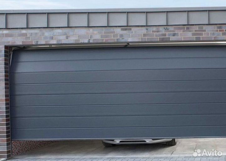 Секционные ворота