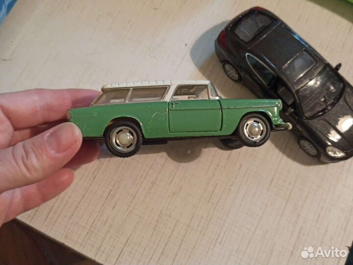 Металлические машинки