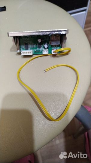 Проигрыватель для электромобиля