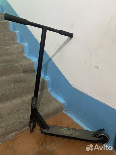 Трюковой самокат