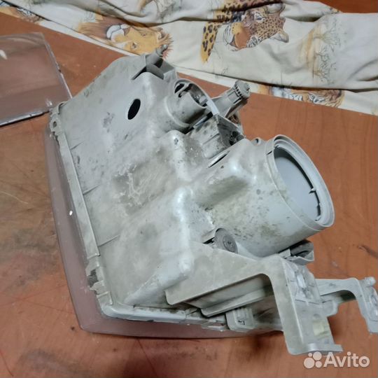 Фара hyundai trajet под корректор