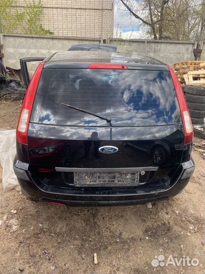 Ford fusion Крышка Багажника