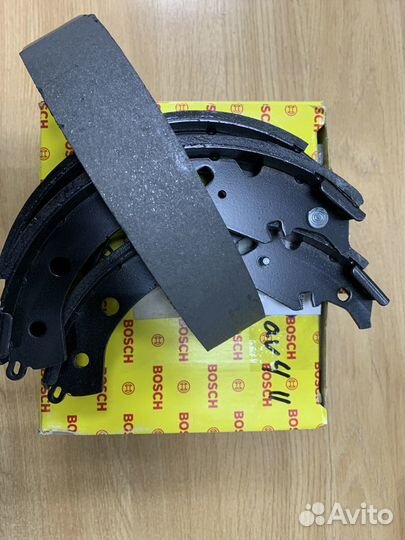 Колодки барабанные к-кт toyota RAV 4 (2000-2005)