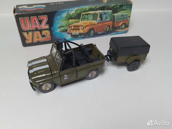 УАЗ 469 с прицепом А34 СССР 1:43