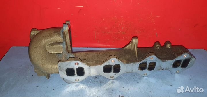 Коллектор выпускной Nissan