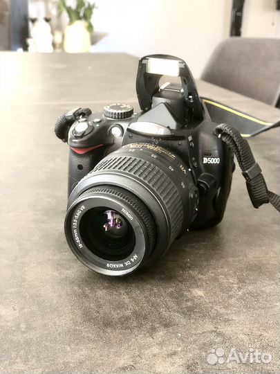 Зеркальный фотоаппарат Nikon d5000