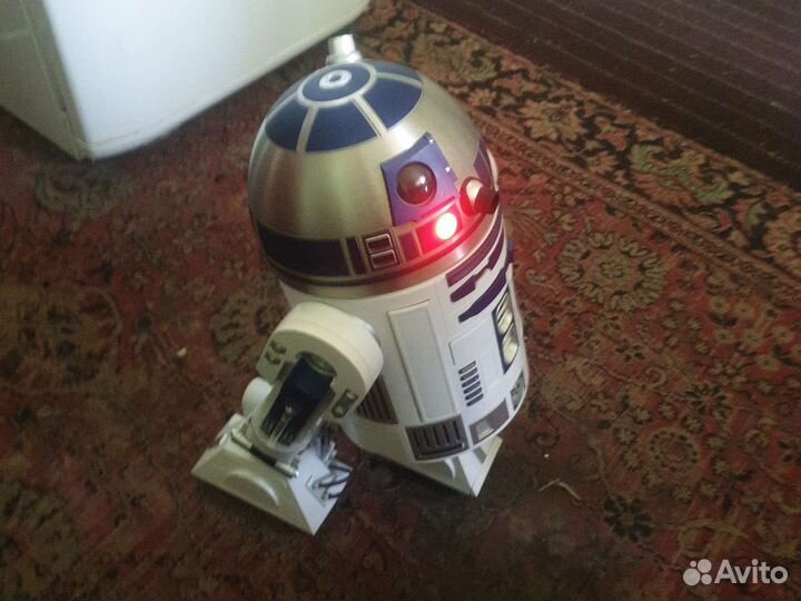 Робот д2р2
