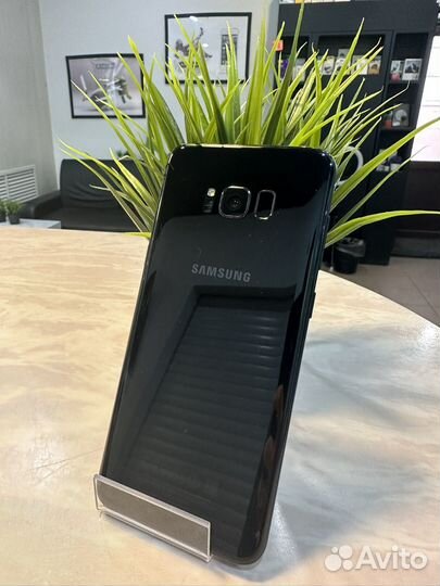 Samsung Galaxy S8+, 4/64 ГБ