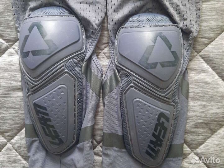 Налокотники leatt