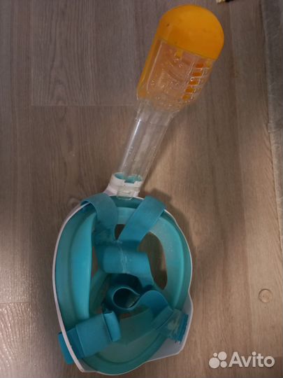 Маска для подводного плавания с трубкой