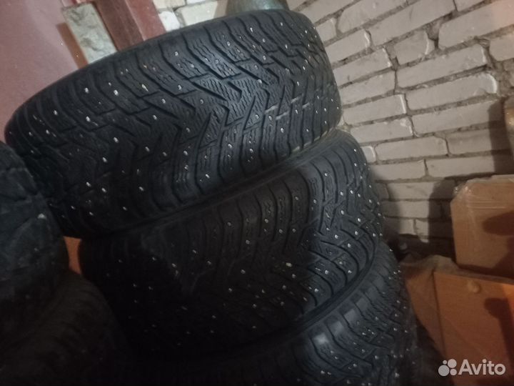 Nokian Tyres Hakkapeliitta 8 SUV 255/50 R19