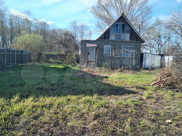 Дом 34,5 м² на участке 6,8 сот.