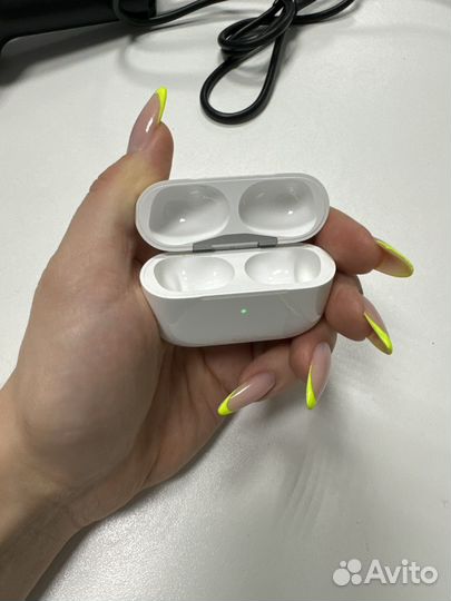 Кейс для наушников airpods 2 pro