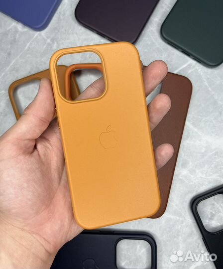 Чехол на iPhone 13 pro 14 pro Leather Case Magsafe