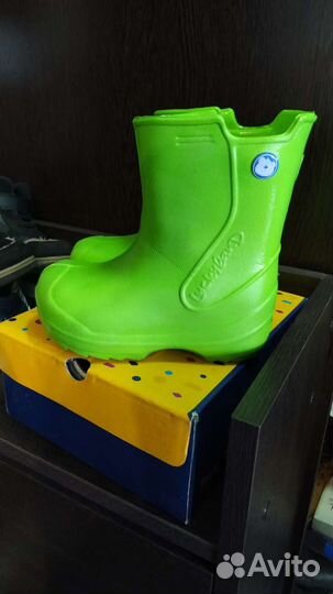 Резиновые сапоги