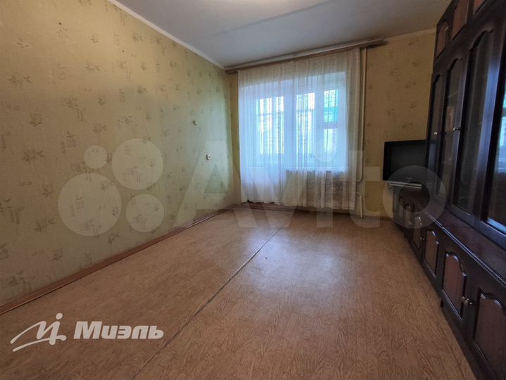 3-к. квартира, 58,4 м², 2/5 эт.