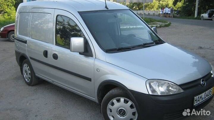 Заднее стекло на Opel Combo C Замена 60 мин