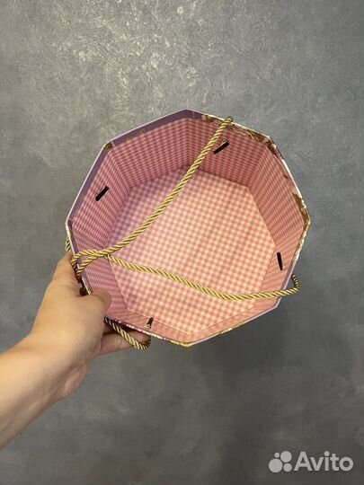 Коробка подарочная