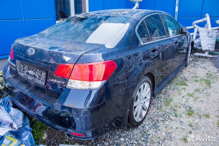 Субару легаси GT на запчасти
