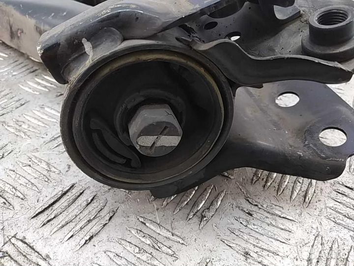 Рычаг передний левый Honda CR-V 2012