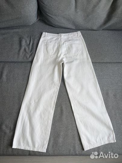Джинсы белые