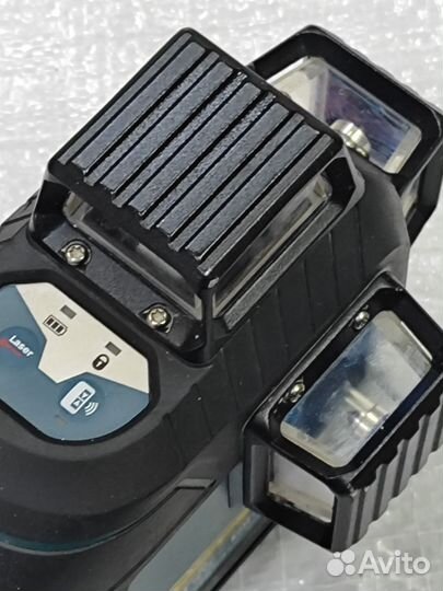 Лазерный уровень Bosch GLL 3-80