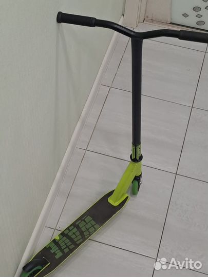 Трюковой самокат