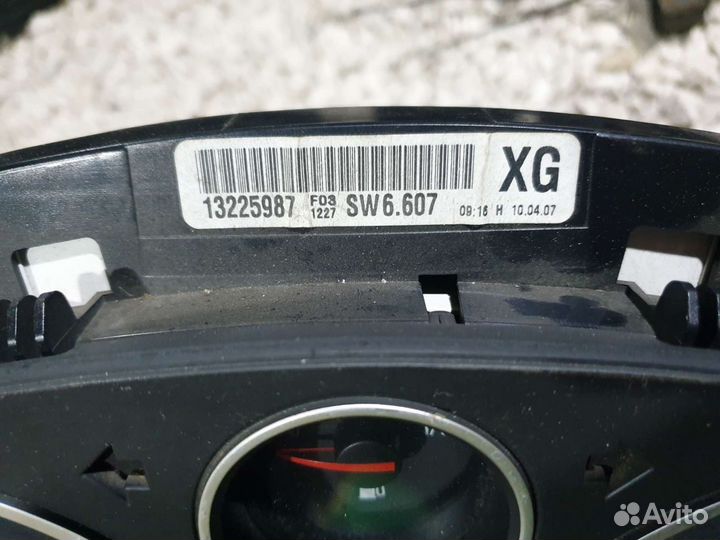 Панель приборов Opel Astra H