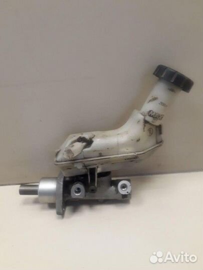 Главный тормозной цилиндр с бочком Nissan Note