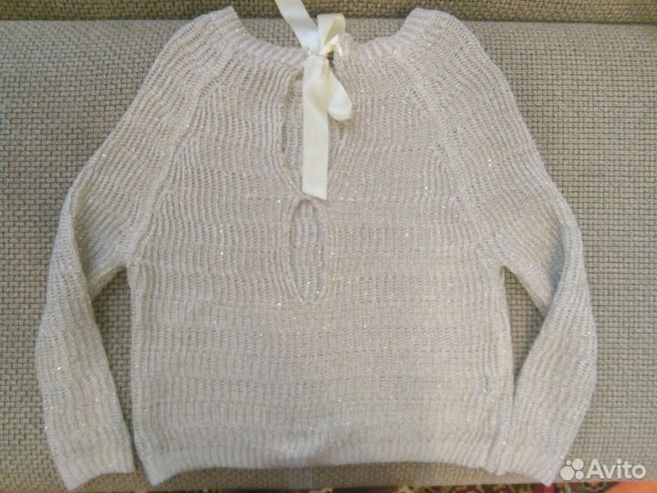 Свитер женский с завязками на спине