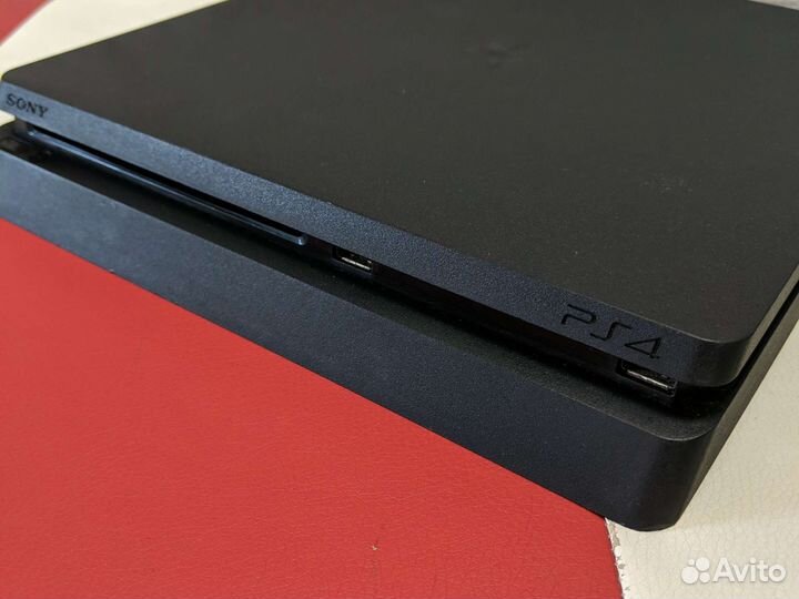 Игровая приставка Sony PS4 Slim SSD + 2 джойстика