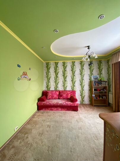 3-к. квартира, 80 м², 3/6 эт.