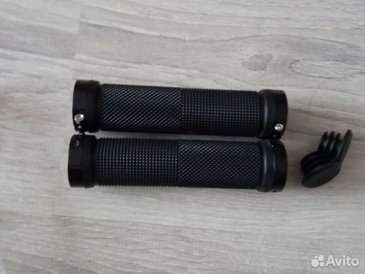 Грипсы для велосипеда