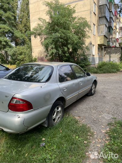 Kia Clarus, 1998