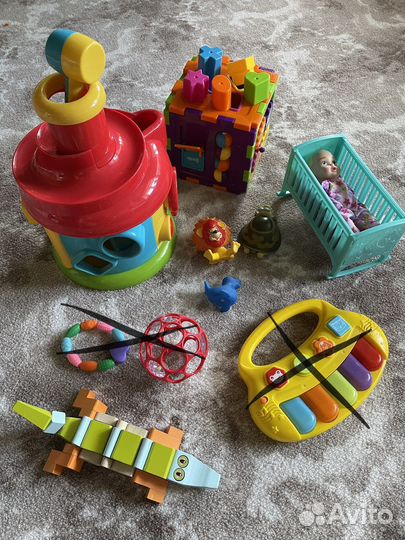 Развивающие игрушки для малыша