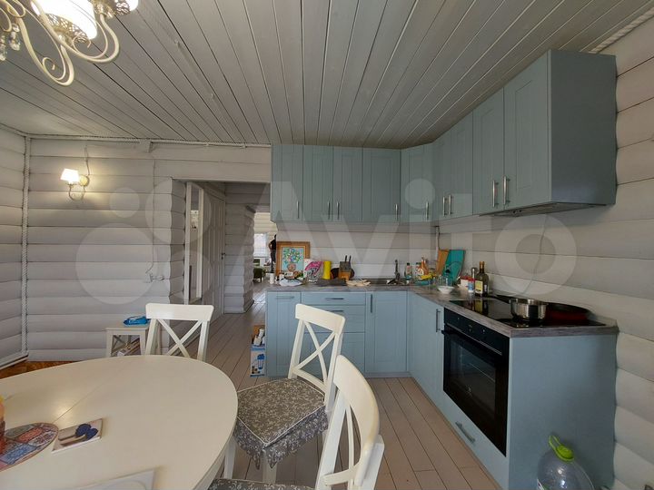 Дом 215,3 м² на участке 24,5 сот.