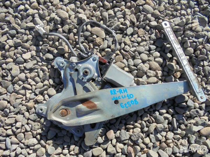 Стеклоподъемник задний правый Toyota Harrier MCU15