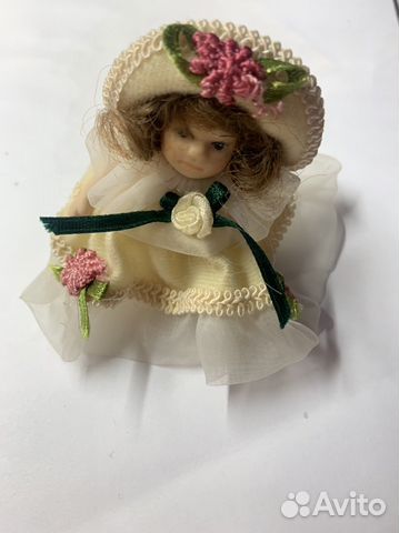 Кукла фарфоровая коллекционная