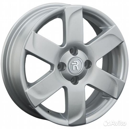 Диски Replay Ki12 5.5x15 5*114.3 ET41 DIA67.1 Silver Литой