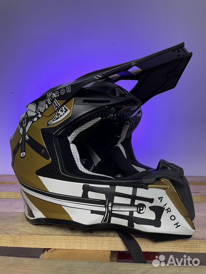 Внедорожный шлем Airoh Twist 2.0 Viking