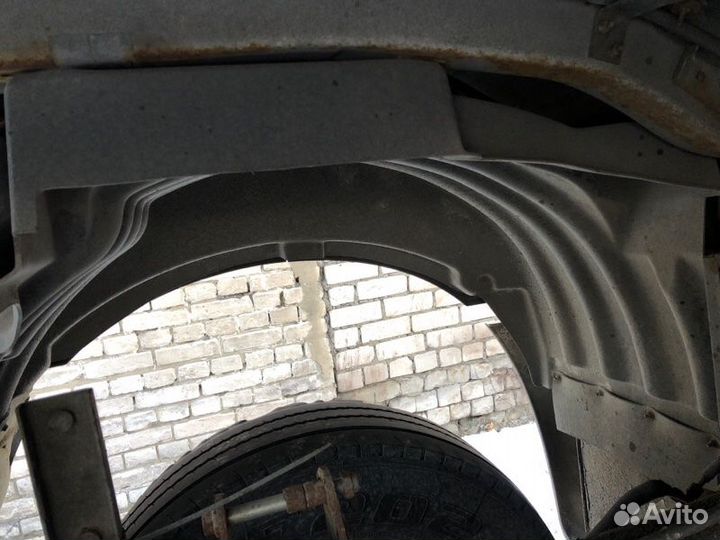 Крыло переднее левое передняя часть Камаз 5490