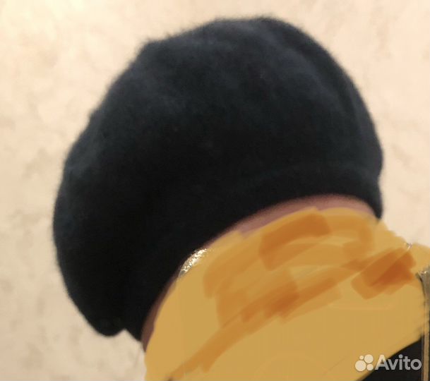 Берет черный женский