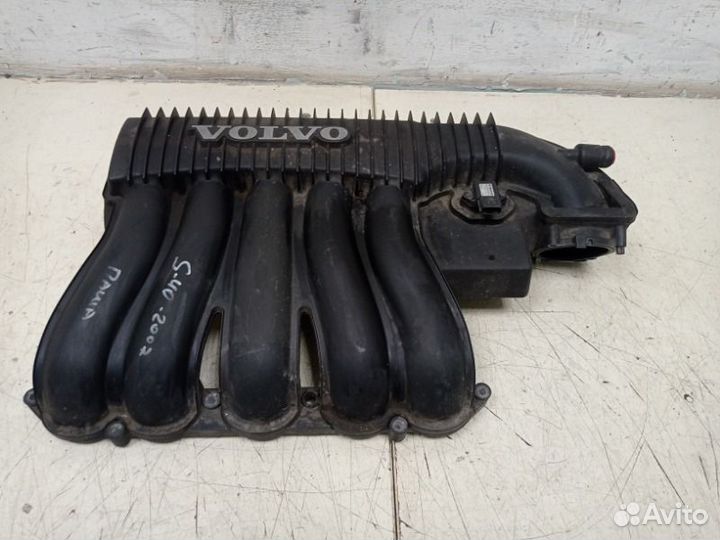 Коллектор впускной Volvo S40 2006