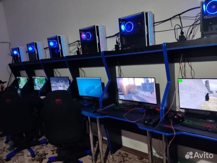 Столы игровые в компьютерный клуб