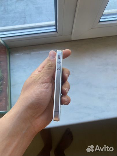 iPhone 4s