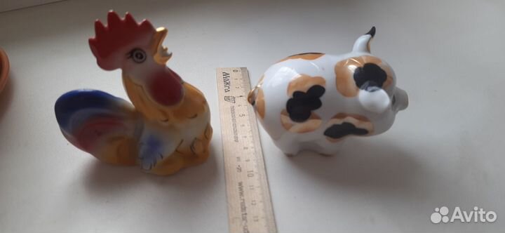 Статуэтки Петух и свинья, Богданович
