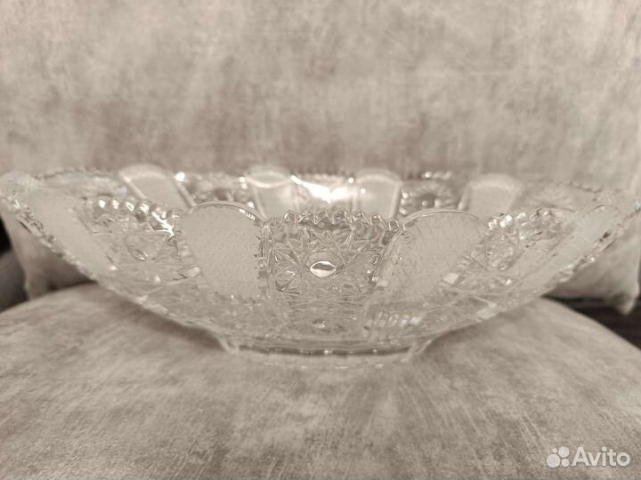 Салатницы, конфетницы, блюда (хрусталь)