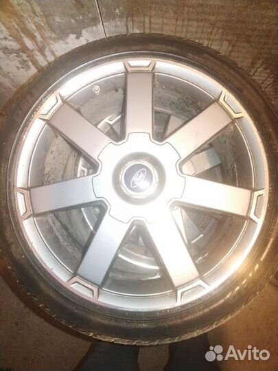 Viatti Brina 235/40 R18