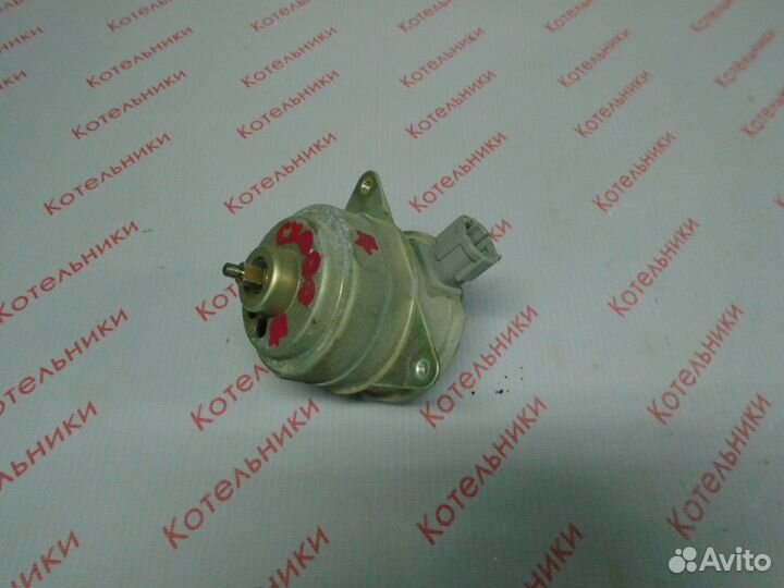 Nissan 21487-CX000 Моторчик вентилятора радиатора